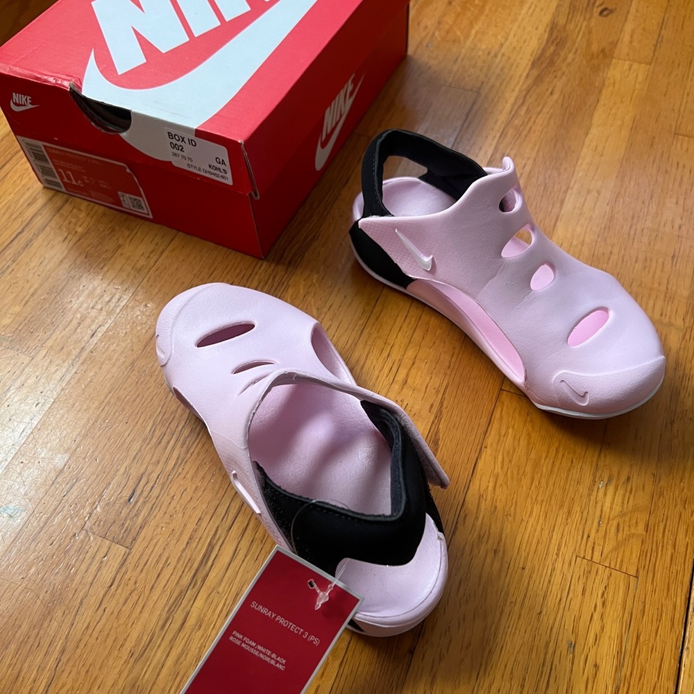 Nike Kids Light Pink and Black Sandal Sneakers